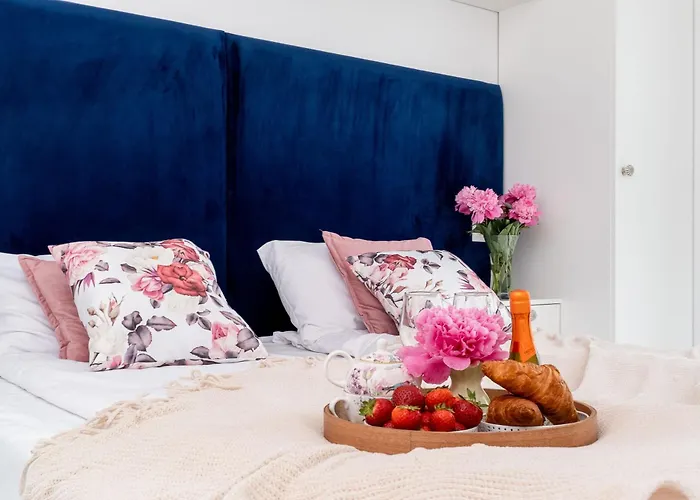 Malila Premium Cracow Tauron Arena Lema 15e דירה *